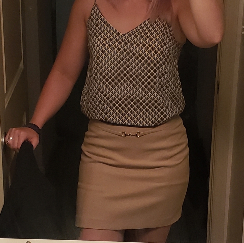 Tan Skirt - Picture 3 of 3